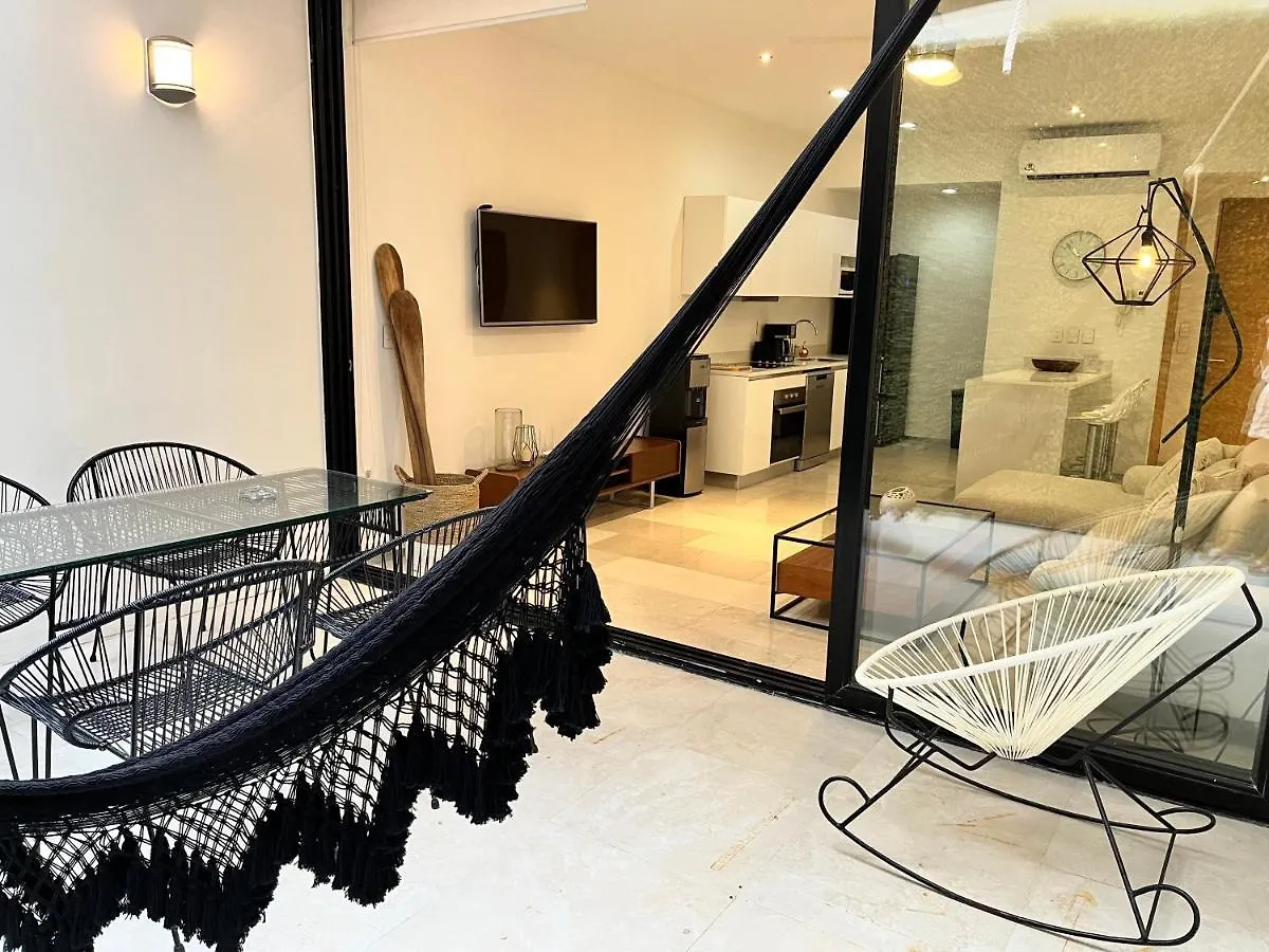 Luxe 5Th Avenue Apartment Playa del Carmen