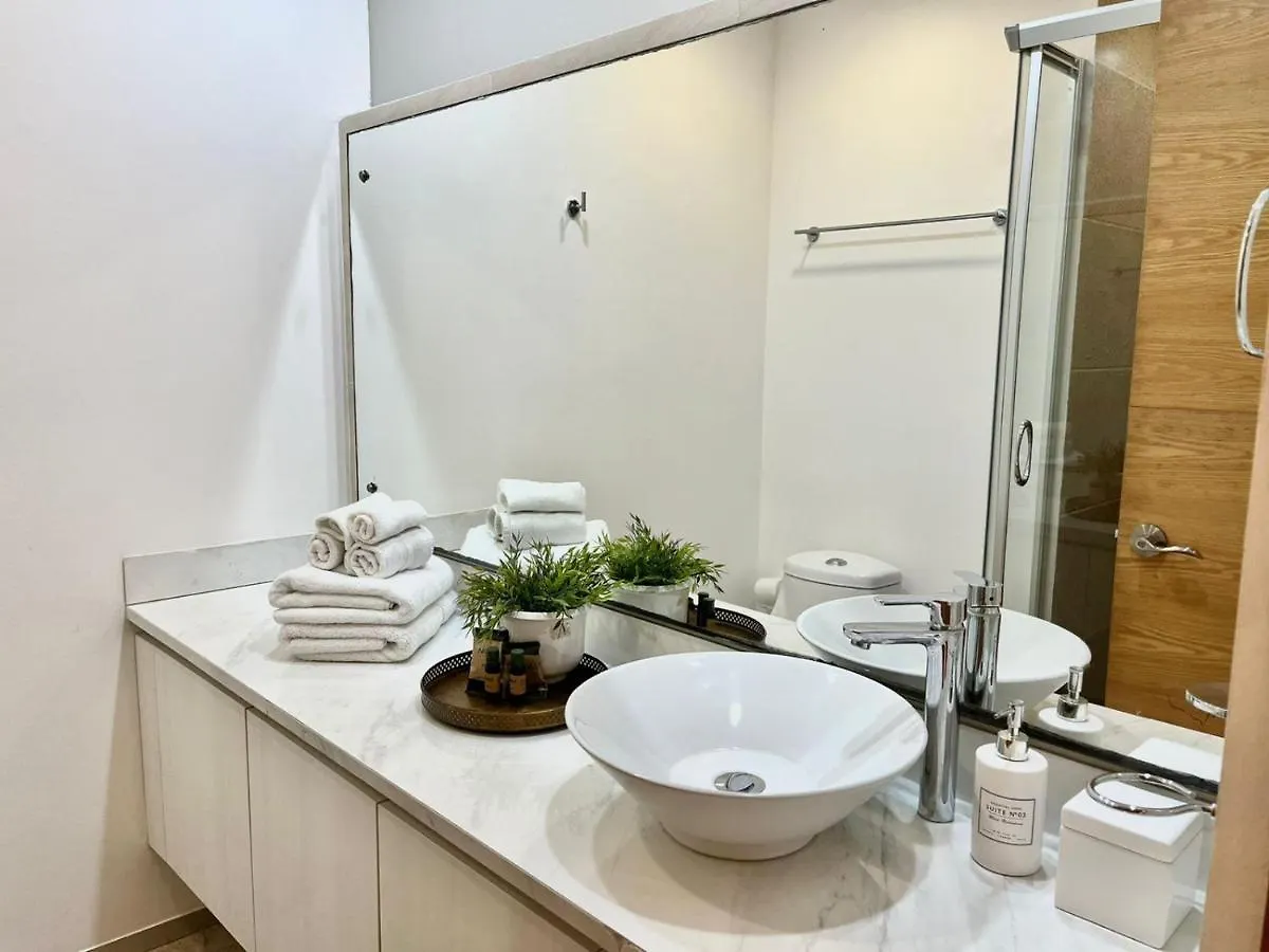 Luxe 5Th Avenue Apartment Playa del Carmen