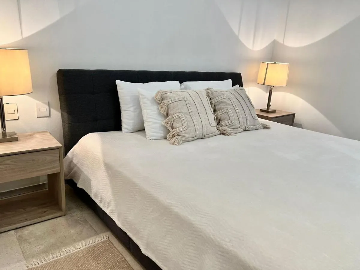 Luxe 5Th Avenue Apartment Playa del Carmen