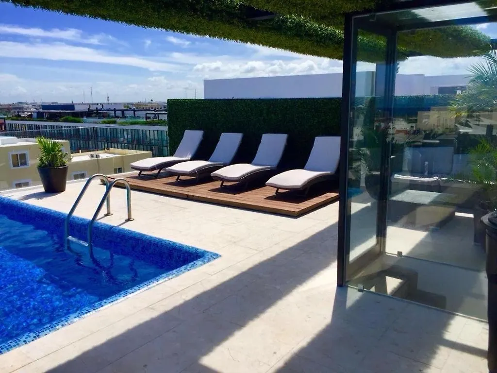 Luxe 5Th Avenue Apartment Playa del Carmen